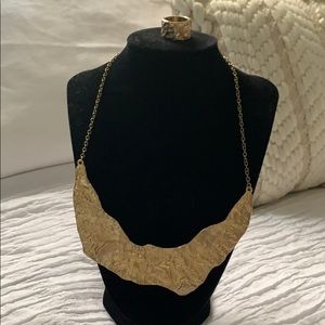 Ring and necklace set